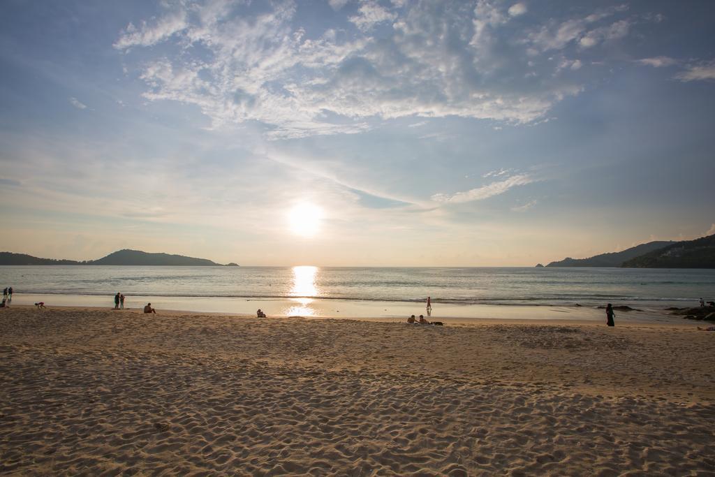 Magnific Patong Otel Dış mekan fotoğraf