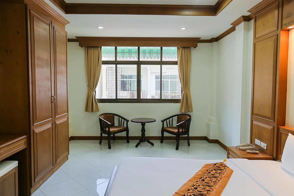 Magnific Patong Otel Dış mekan fotoğraf