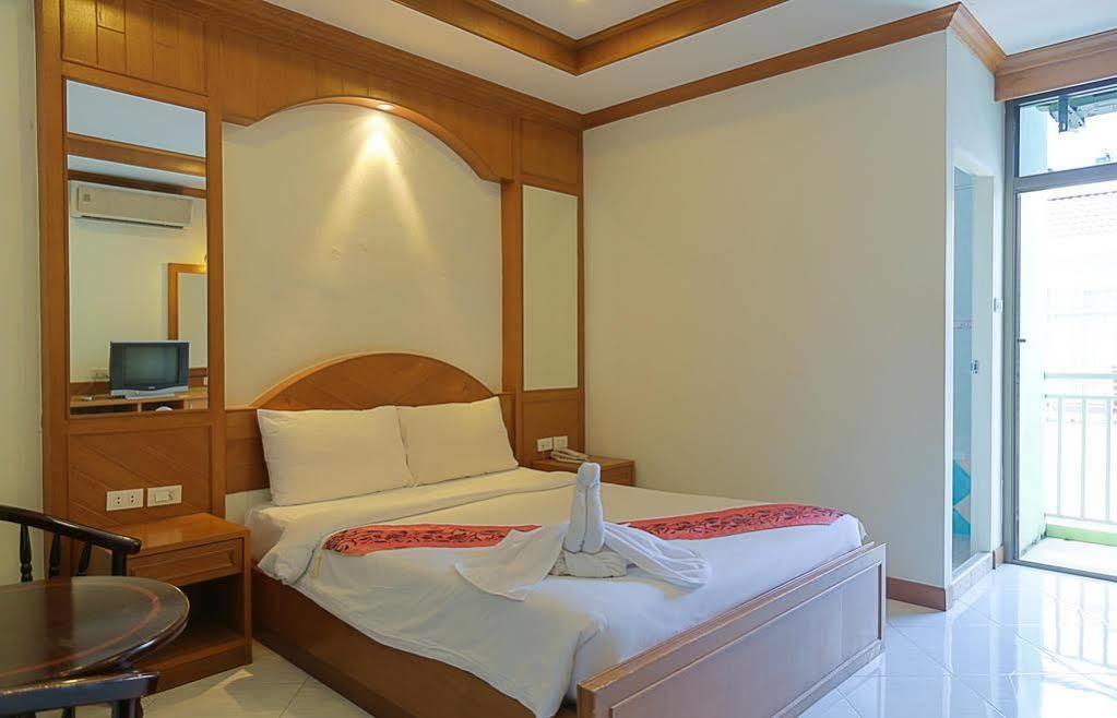 Magnific Patong Otel Dış mekan fotoğraf